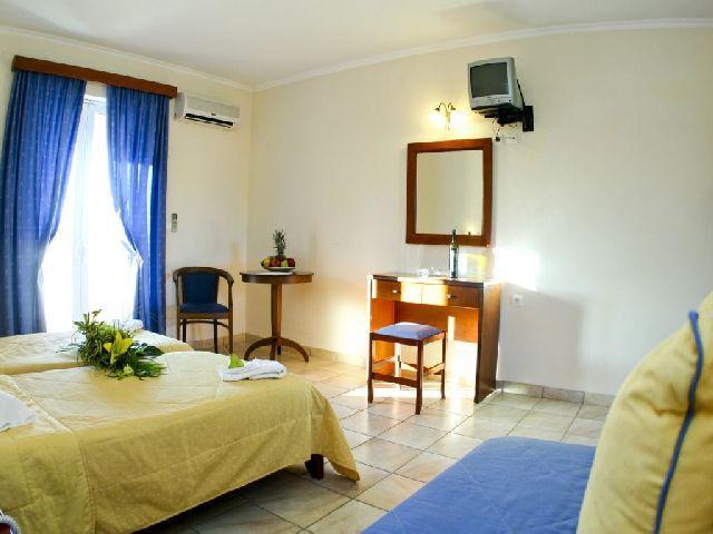 Dante's Maisonettes Amoudi